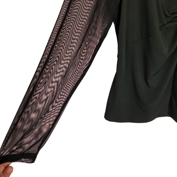 Black dress top with mesh and twist front detail - Picture 5 of 5